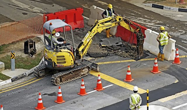Blog_SafetyTips safety for operating heavy equipment