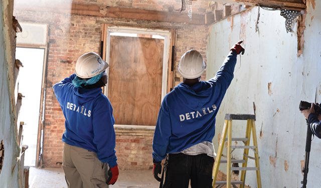 ENV_Deconstruction_01 Details workers