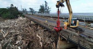 Modified Ransome Shark Tooth Splitter Helps Contractor Save Hawaiian Bridge