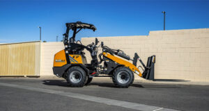 CASE TO INTRODUCE 7 SMALL ARTICULATED LOADERS
